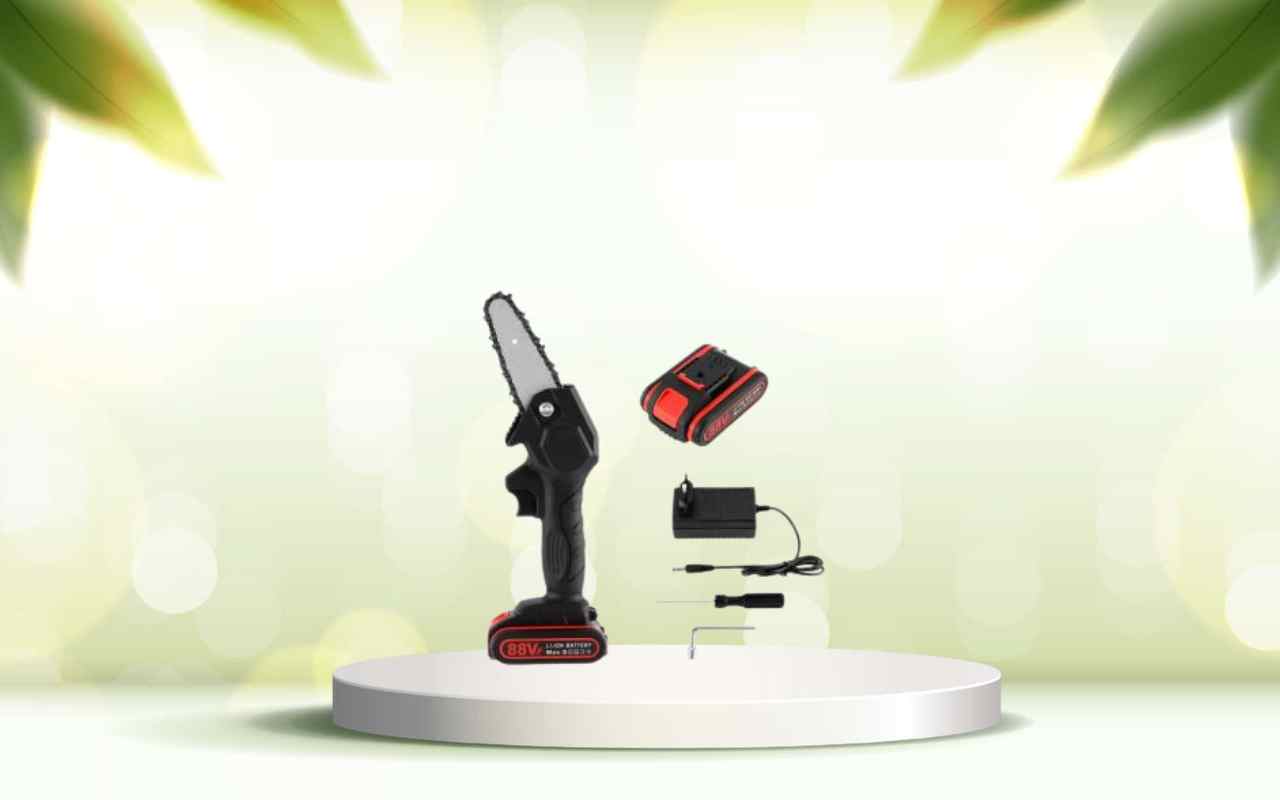 Scopri la mini motosega a batteria: il segreto per tagli facili e veloci in giardino